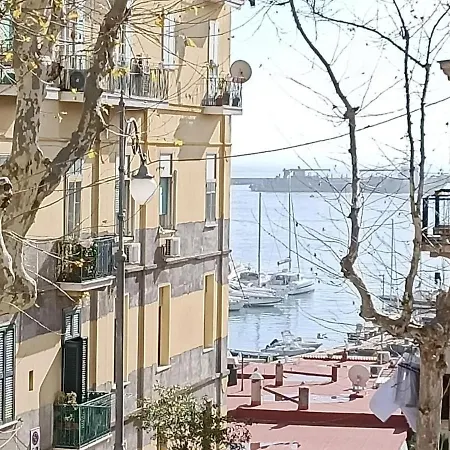 Apartamento Casa Avallone Salerno