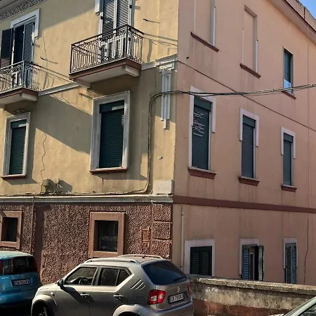 Casa Avallone * ساليرنو